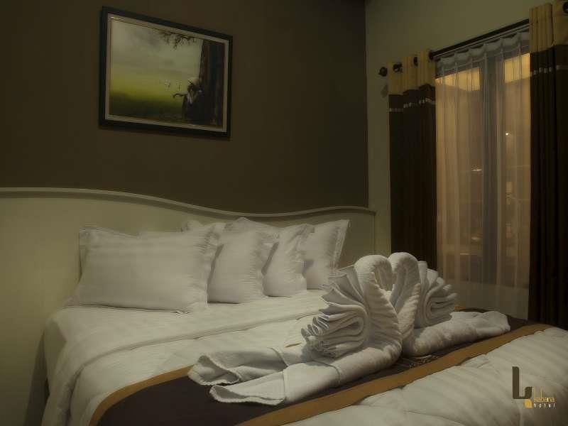 Kabana Hotel Матарам Екстериор снимка